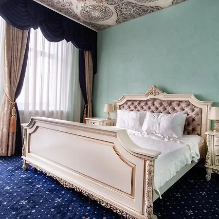 Ξενοδοχείο Jmr Royal -luxury & Private Sauna 4*