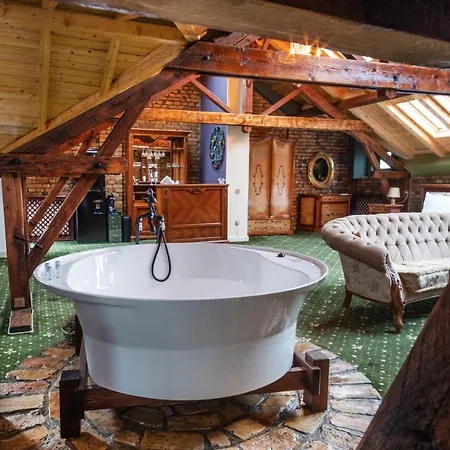 Hotel Jmr Royal -luxury & Private Sauna Constança