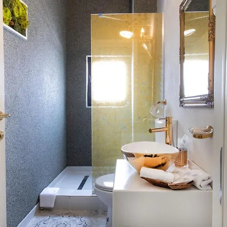 Hotel Jmr Royal -luxury & Private Sauna Constanţa