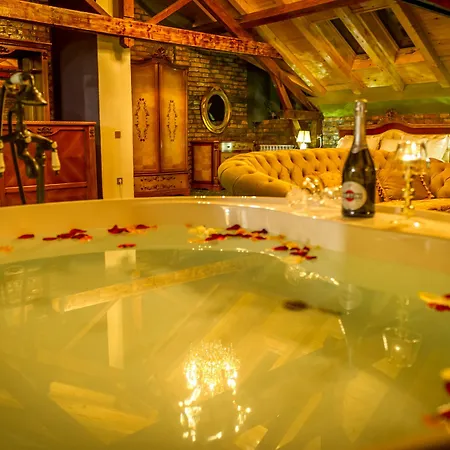 Jmr Royal -luxury & Private Sauna 4* Constanţa