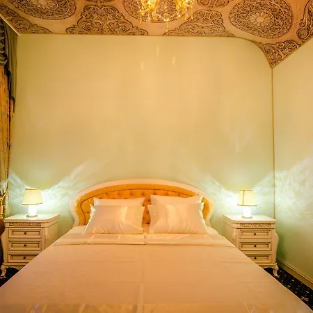 Hotel Jmr Royal -luxury & Private Sauna 4*